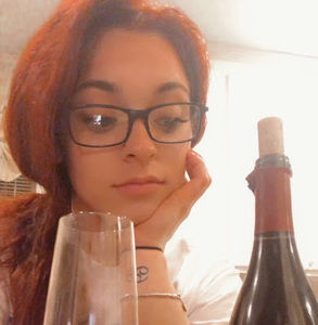 Meet your Posher, Hailey